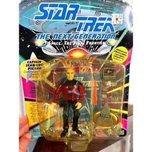Star Trek TNG Captain Jean-Luc Picard Playmates Figure Carded – Bubble Lift